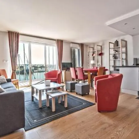 Quai Sud-le Cartier Apartment